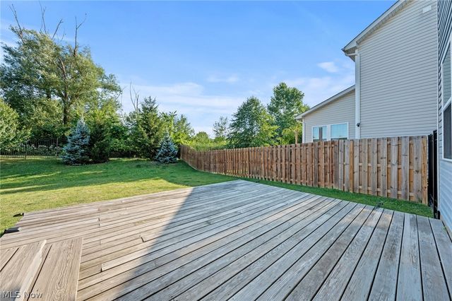 10359 Fox Hollow Circle, Twinsburg, OH 44087