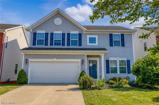 10359 Fox Hollow Circle, Twinsburg, OH 44087
