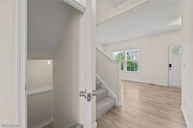 10359 Fox Hollow Circle, Twinsburg, OH 44087