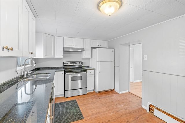 145 Boston St, Salem, MA 01970