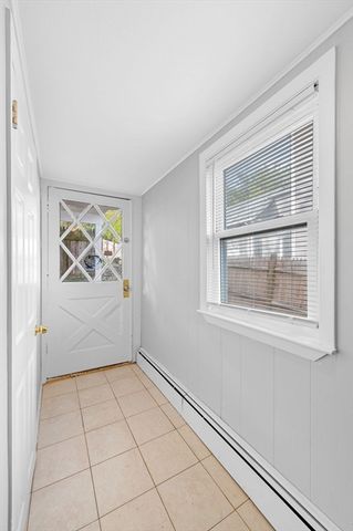 145 Boston St, Salem, MA 01970