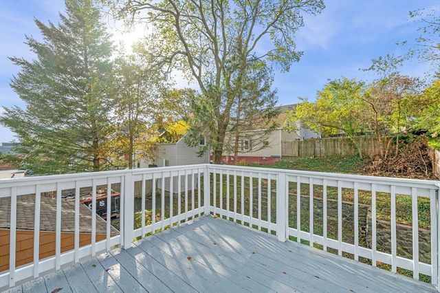 145 Boston St, Salem, MA 01970