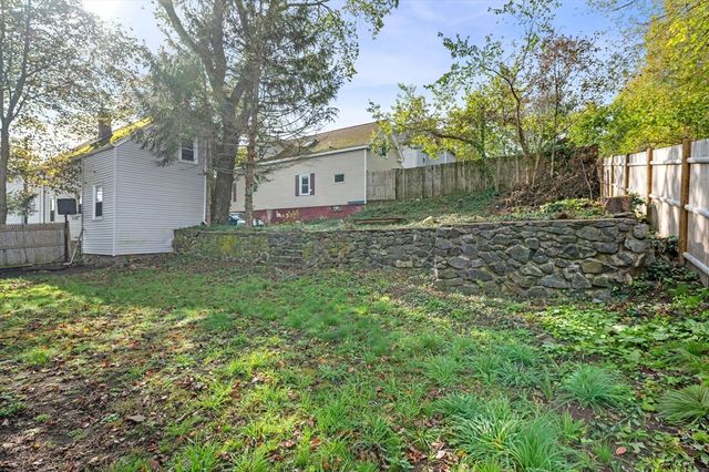 145 Boston St, Salem, MA 01970