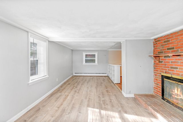 145 Boston St, Salem, MA 01970