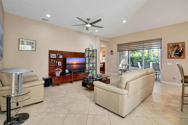 10570 Stone Garden Drive, Boynton Beach, FL 33473