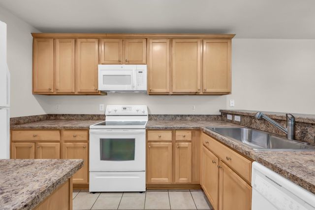 4645 Fringetree Dr Unit 10F, Murrells Inlet, SC 29576