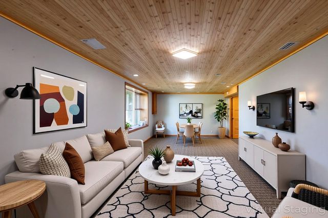 8915 Hallmark Avenue S, Cottage Grove, MN 55016