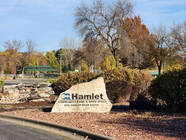 8915 Hallmark Avenue S, Cottage Grove, MN 55016