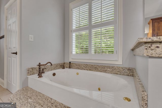 295 Postwood Drive, Fayetteville, GA 30215