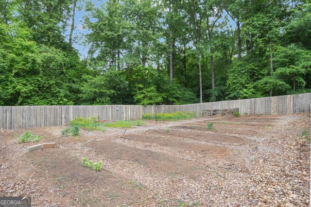 295 Postwood Drive, Fayetteville, GA 30215