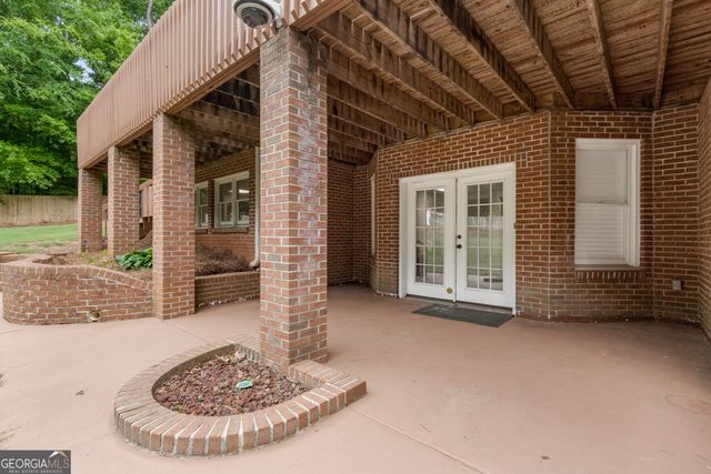 295 Postwood Drive, Fayetteville, GA 30215
