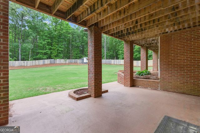 295 Postwood Drive, Fayetteville, GA 30215