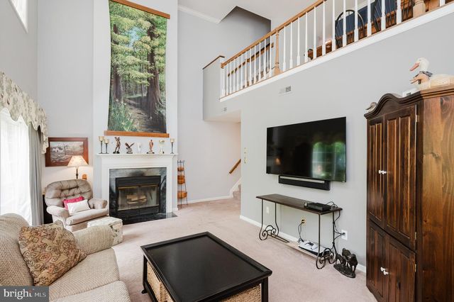 2 ALDERMAN CT, Lutherville Timonium, MD 21093