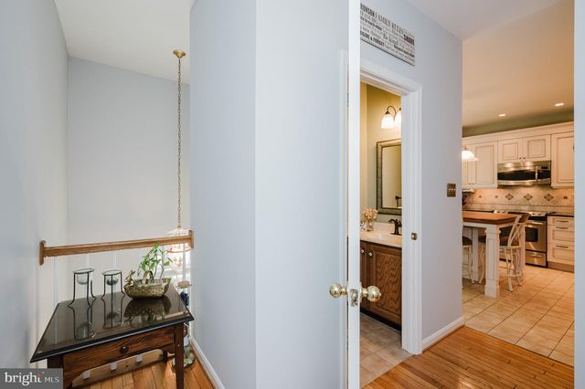 2 ALDERMAN CT, Lutherville Timonium, MD 21093