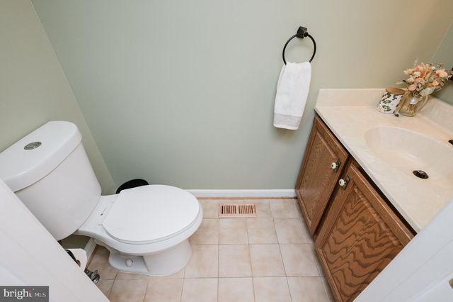 2 ALDERMAN CT, Lutherville Timonium, MD 21093