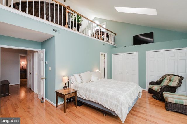 2 ALDERMAN CT, Lutherville Timonium, MD 21093