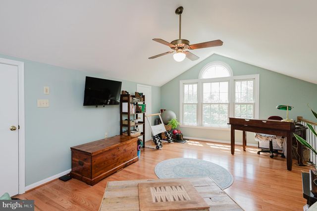 2 ALDERMAN CT, Lutherville Timonium, MD 21093