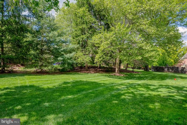 2 ALDERMAN CT, Lutherville Timonium, MD 21093