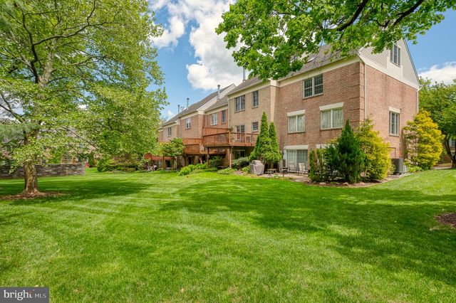 2 ALDERMAN CT, Lutherville Timonium, MD 21093