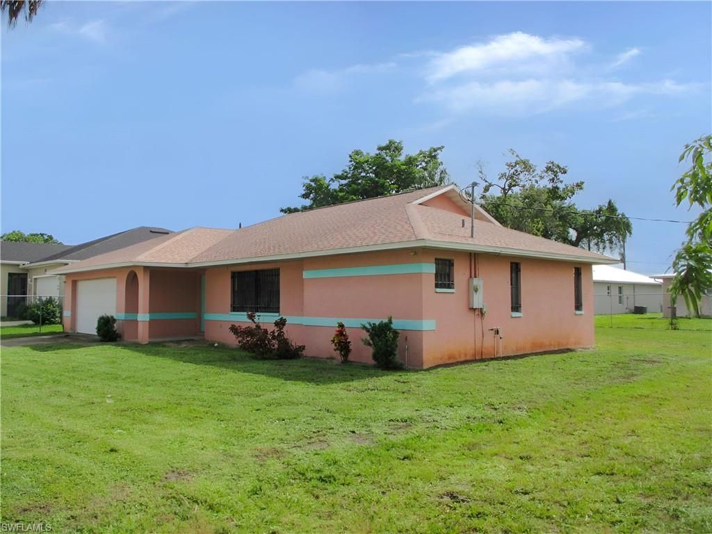 1825 Fountain ST, FORT MYERS, FL 33916 — photo 3