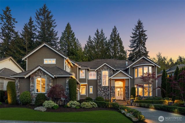 8251 154th Avenue SE, Newcastle, WA 98059
