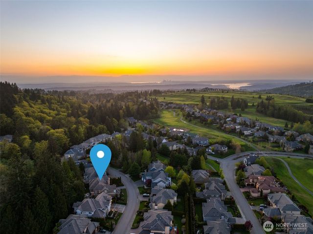 8251 154th Avenue SE, Newcastle, WA 98059
