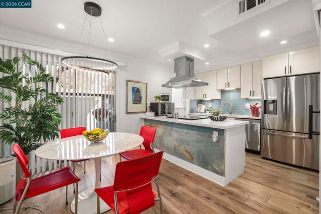 1844 Pomar Way, Walnut Creek, CA 94598