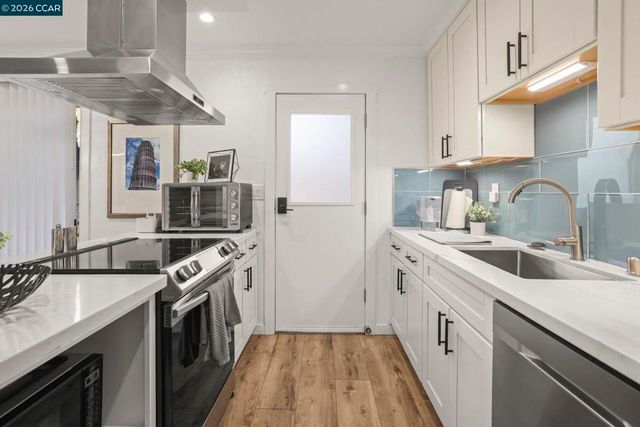 1844 Pomar Way, Walnut Creek, CA 94598