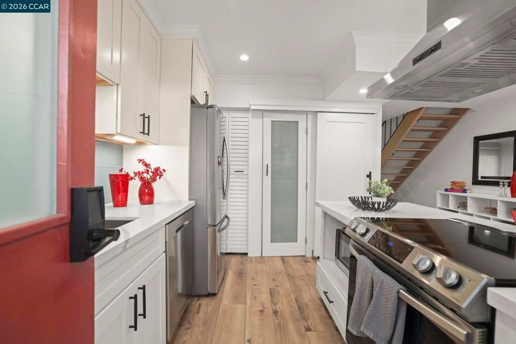 Image 4 of property listing at 1844 Pomar Way, Walnut Creek, CA 94598