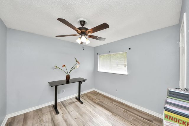 13827 Bay Gardens Drive, Sugar Land, TX 77498