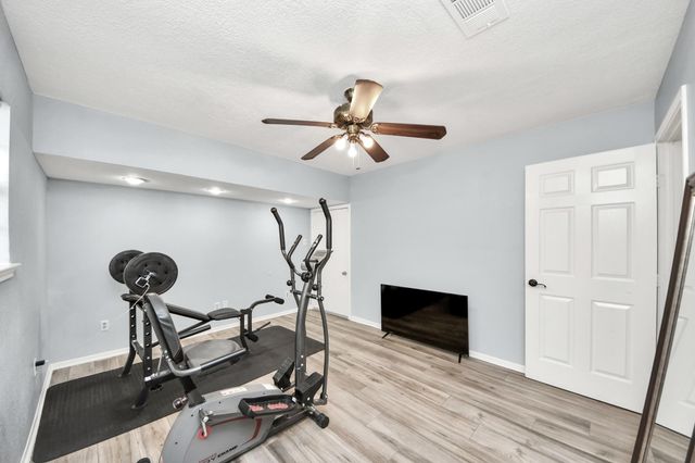 13827 Bay Gardens Drive, Sugar Land, TX 77498