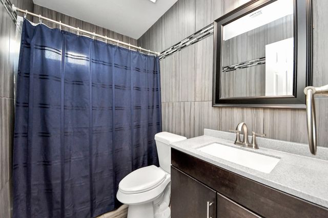 13827 Bay Gardens Drive, Sugar Land, TX 77498