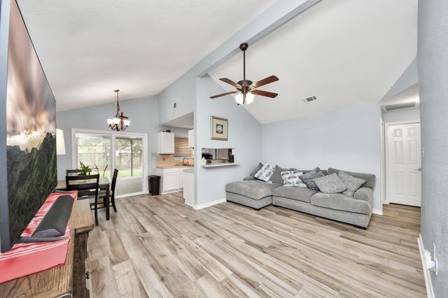 13827 Bay Gardens Drive, Sugar Land, TX 77498
