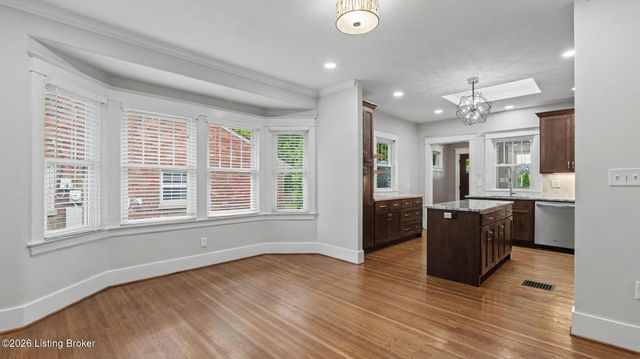 3812 Warner Ave, Louisville, KY 40207