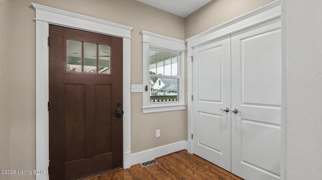 3812 Warner Ave, Louisville, KY 40207