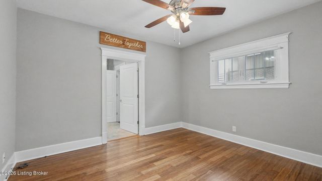 3812 Warner Ave, Louisville, KY 40207