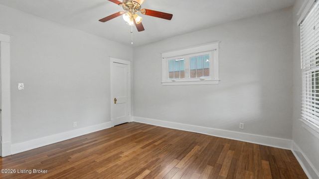3812 Warner Ave, Louisville, KY 40207