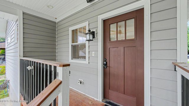 3812 Warner Ave, Louisville, KY 40207