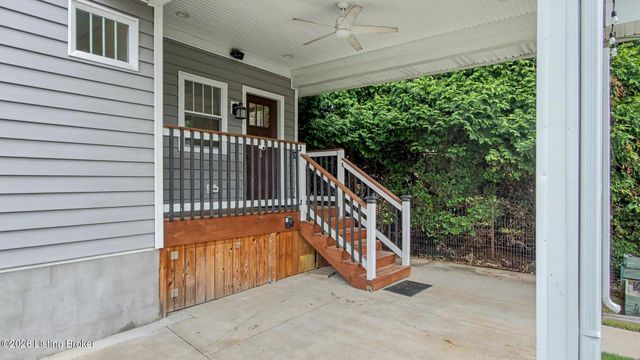 3812 Warner Ave, Louisville, KY 40207