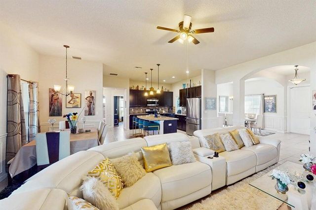 2398 SE Rich Street, Port St. Lucie, FL 34984