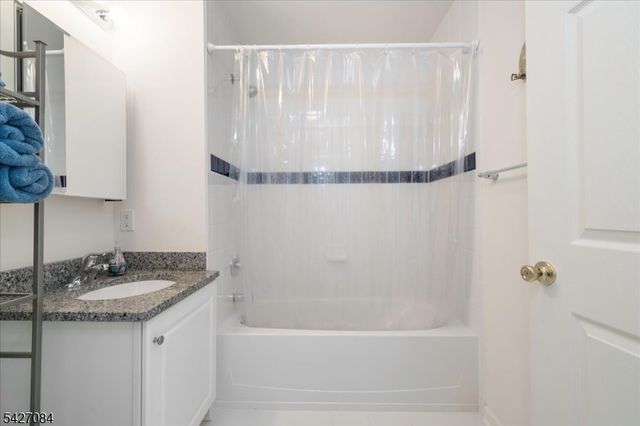 6 Falkenstein Dr Unit 8, Vernon Twp., NJ 07462