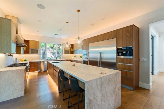 29462 Malibu View Court, Agoura Hills, CA 91301