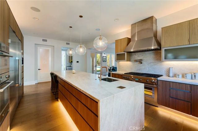 29462 Malibu View Court, Agoura Hills, CA 91301