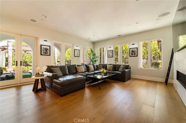 29462 Malibu View Court, Agoura Hills, CA 91301