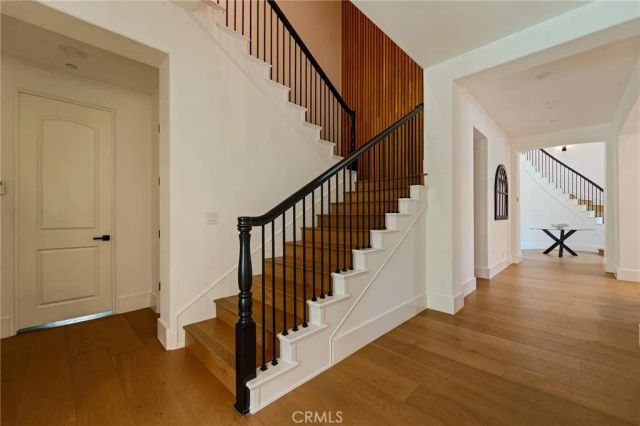 29462 Malibu View Court, Agoura Hills, CA 91301