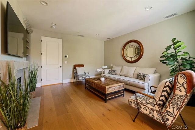 29462 Malibu View Court, Agoura Hills, CA 91301