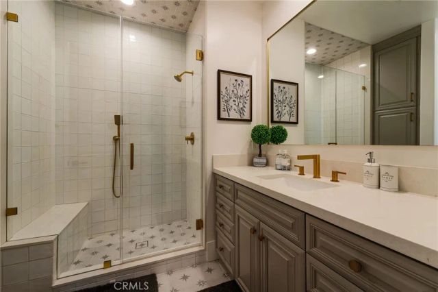 29462 Malibu View Court, Agoura Hills, CA 91301