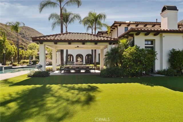 29462 Malibu View Court, Agoura Hills, CA 91301