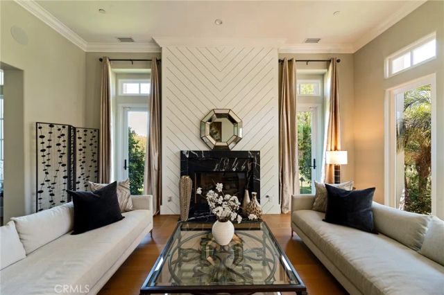 29462 Malibu View Court, Agoura Hills, CA 91301