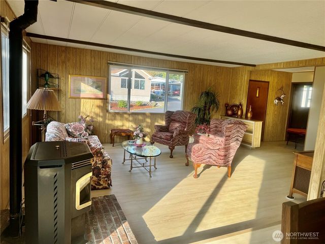 2101 S 324 Street #329, Federal Way, WA 98003